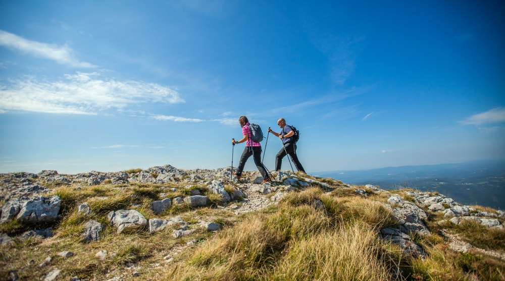 Trekking: Descubre qué es y cómo disfrutar de esta apasionante actividad al aire libre.